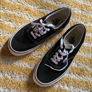 Vans Era Sneakers (Black)